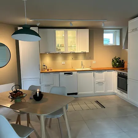 Sentral And Classy Apartment Tromso Exterior photo